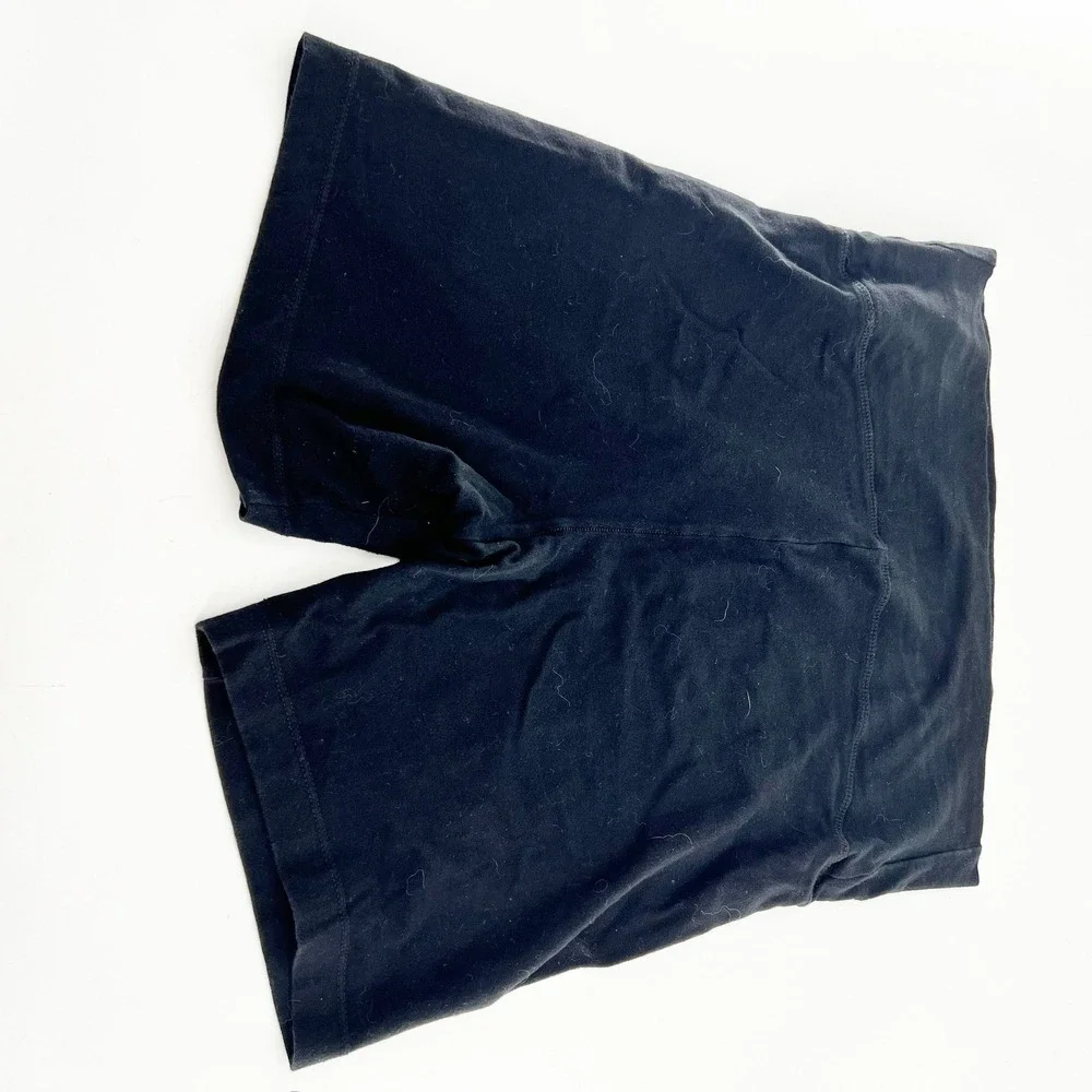 Old Navy Bike Shorts Maternity Medium Black Good 4-Way Stretch High Rise Active